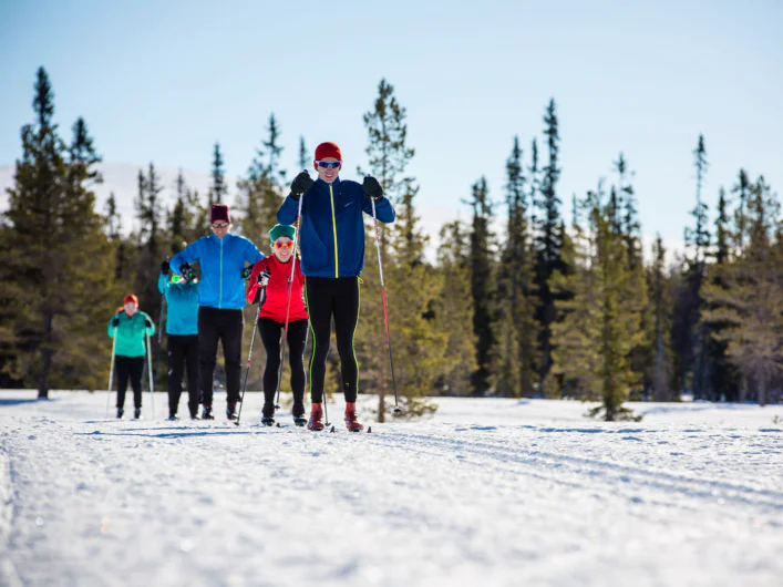 Cross country skiing in Grövelsjön.